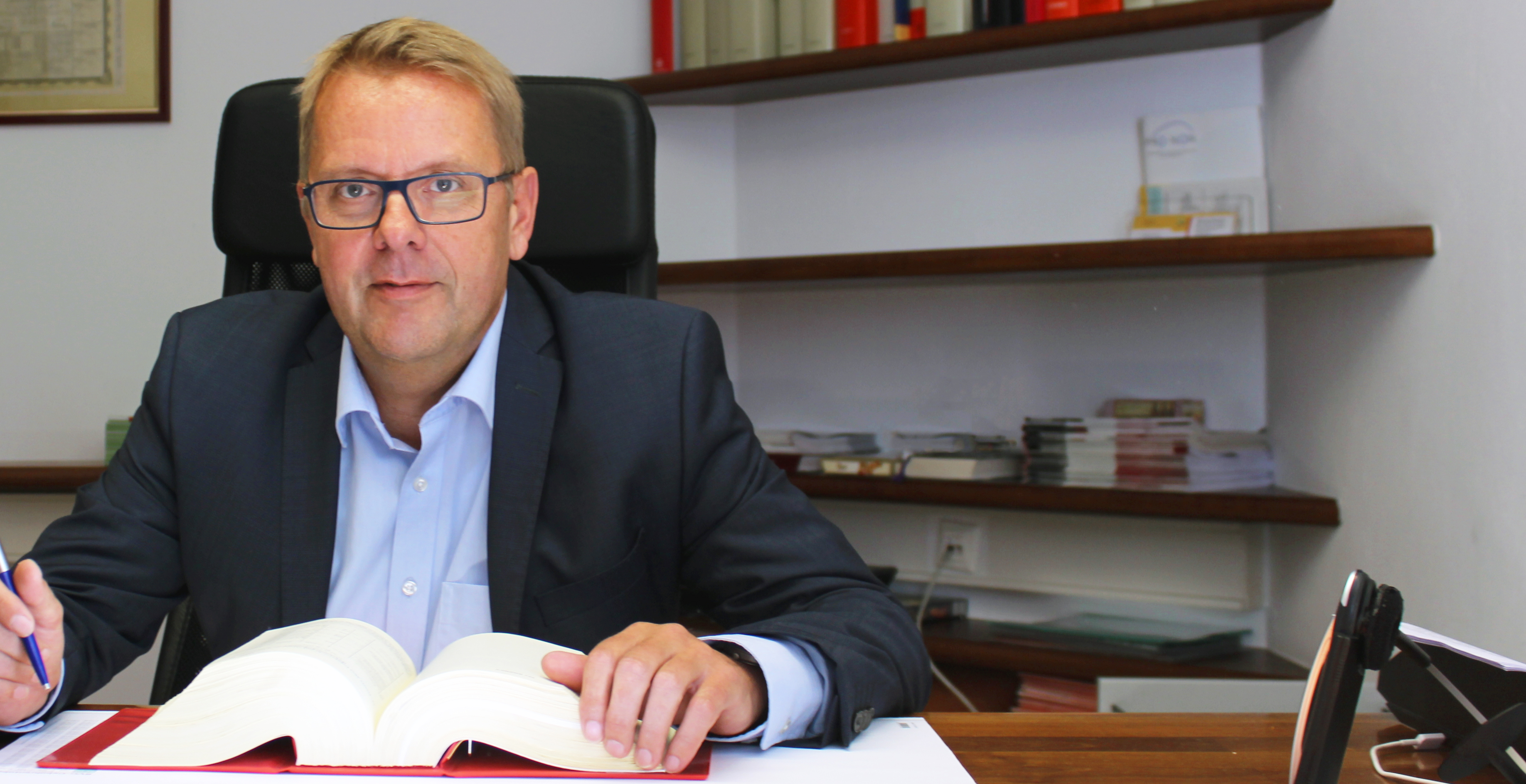 brandhorst desk brandhorst desk